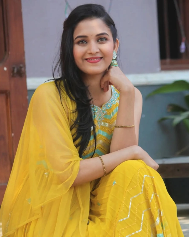Mahima Mhatre Boyfriend