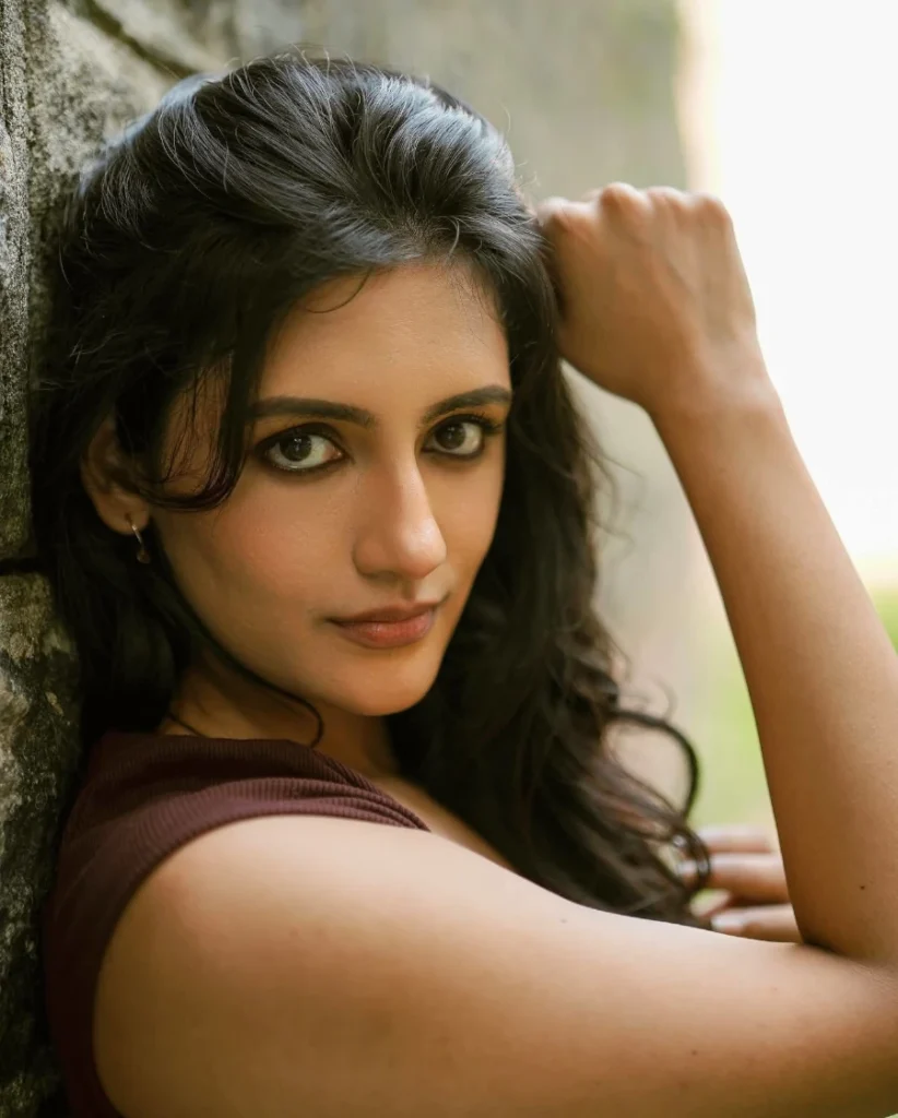 Nivaashiyni Krishnan Age