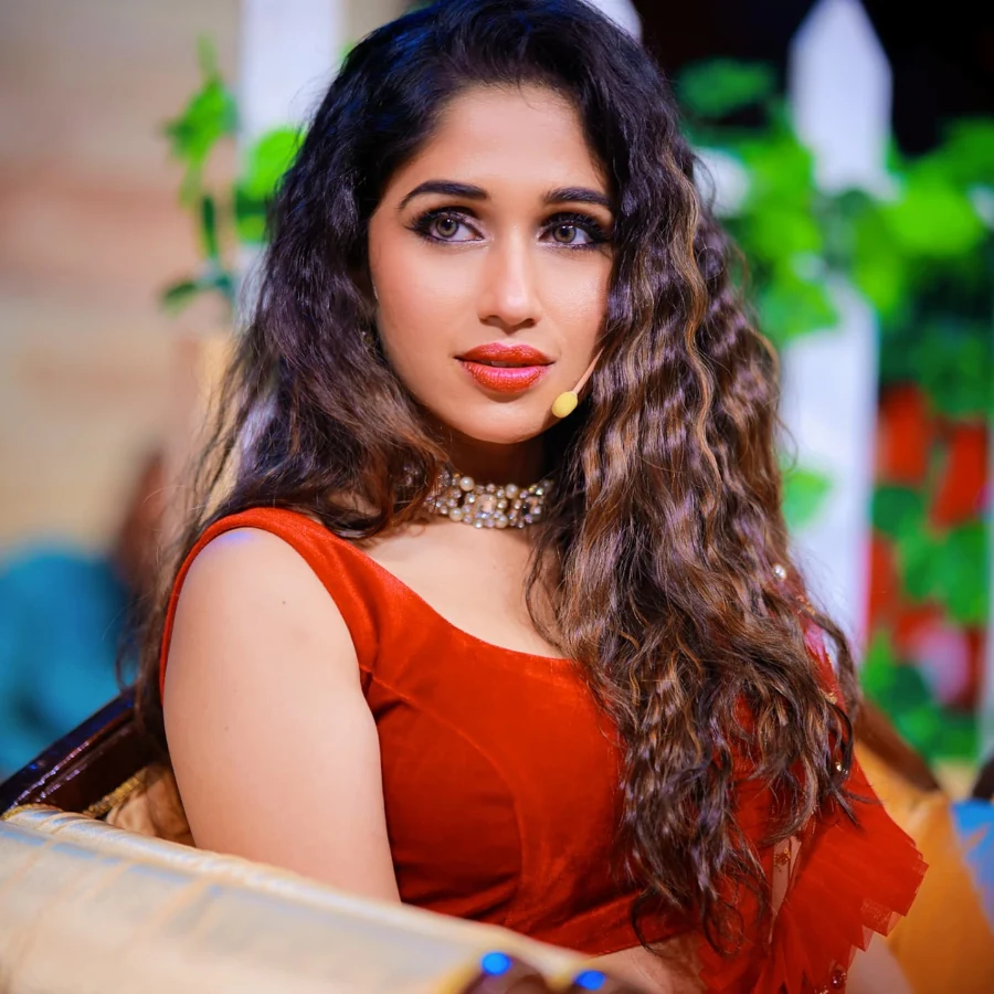 Purniemaa Dey Latest Serial