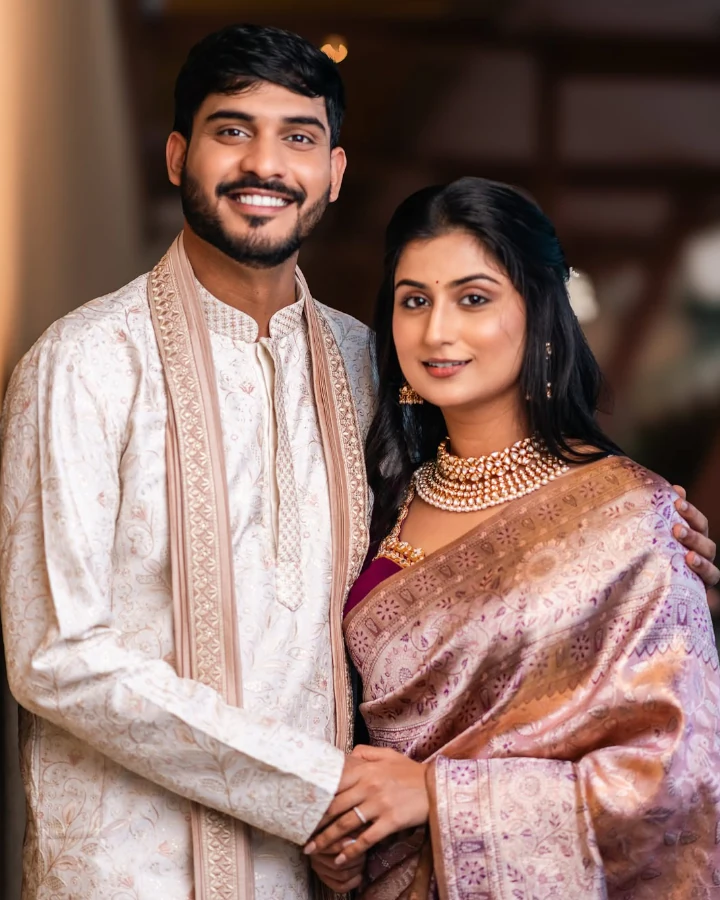 Rasika Wakharkar_s husband