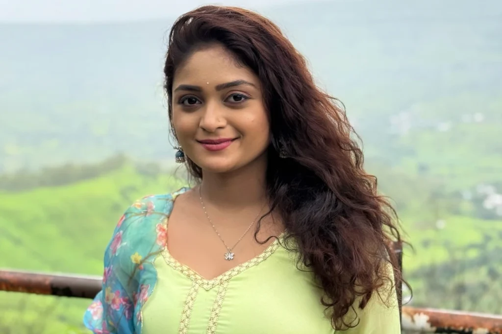 Sanjana Kale Biography