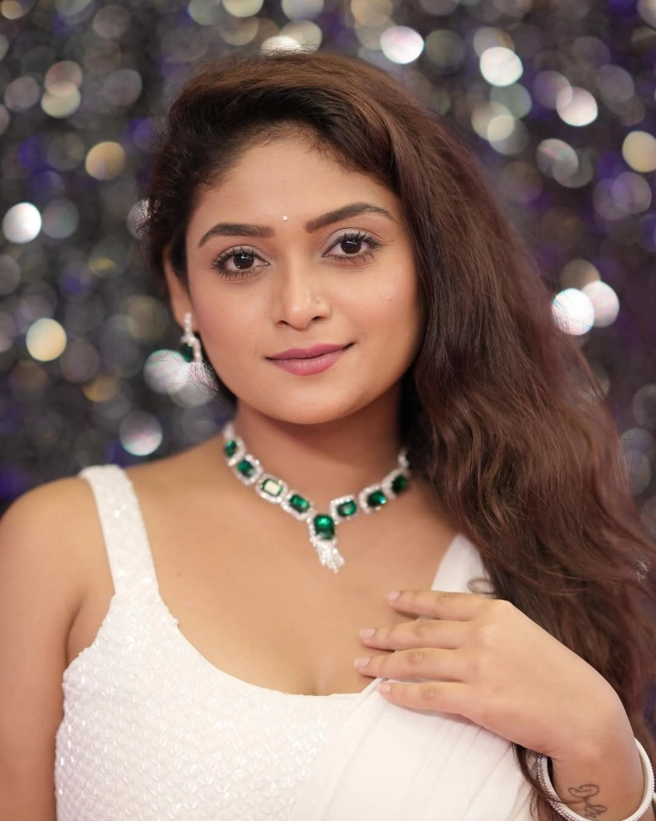 Sanjana Kale Cutest Image