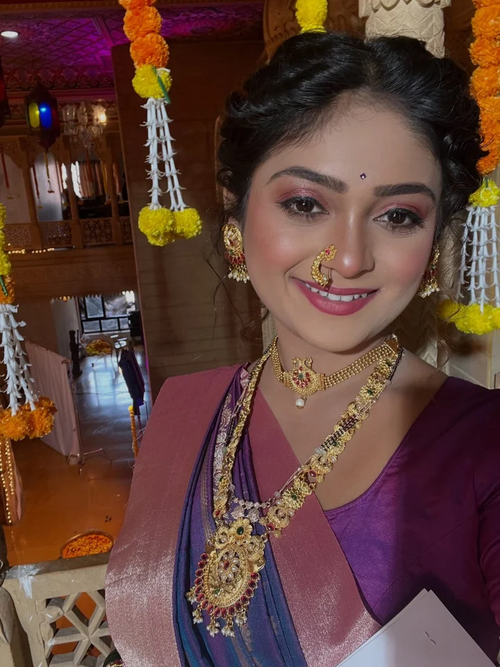 Sanjana Kale in Devmanus