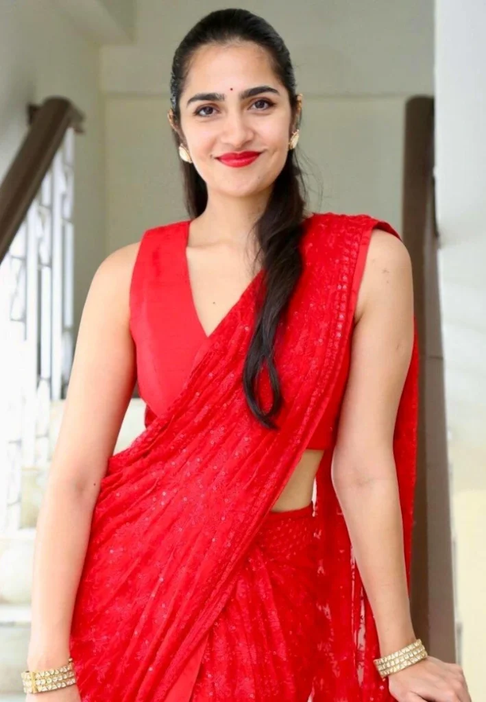 Sapta Saagaradaache Ello Heroine