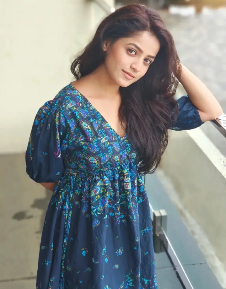 Sharayu Sonawane Hot