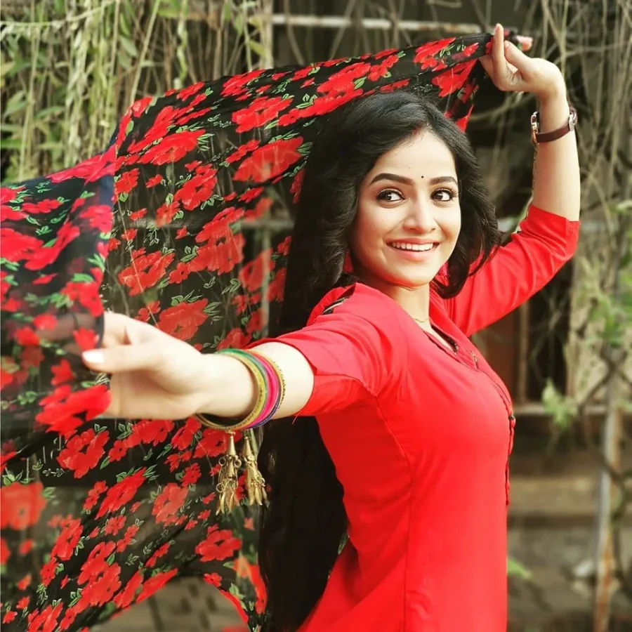 Sharayu Sonawane Model