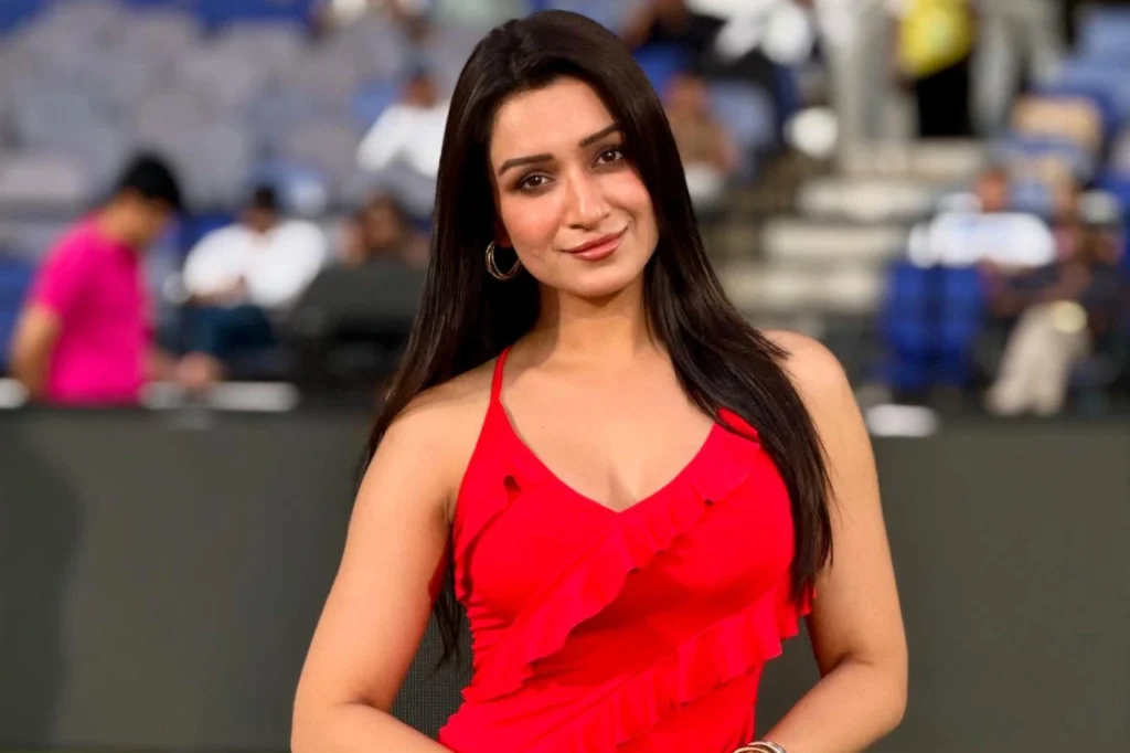 Shefali Bagga Biography