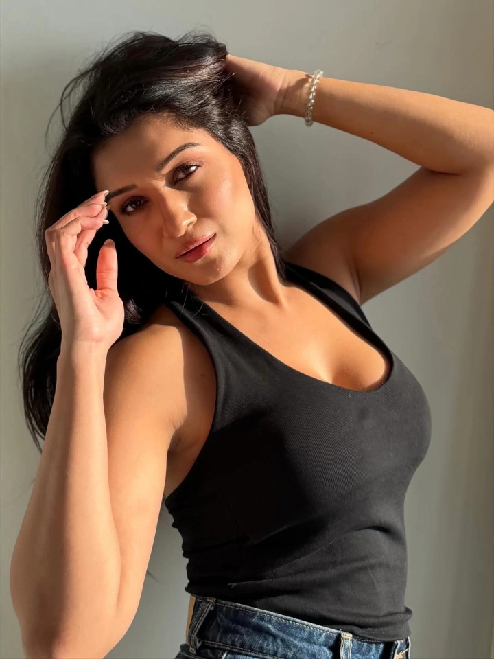 Shefali Bagga Education