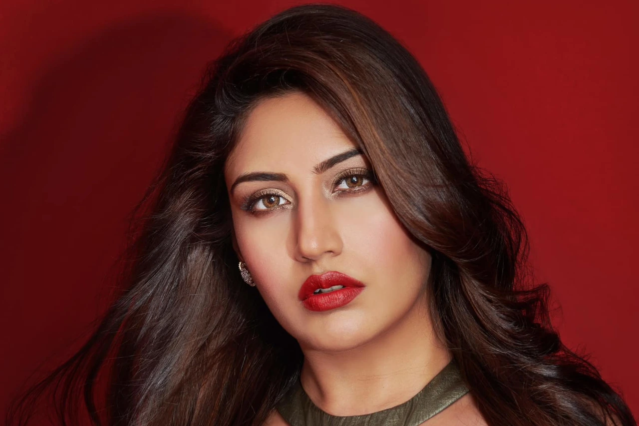Surbhi Chandna