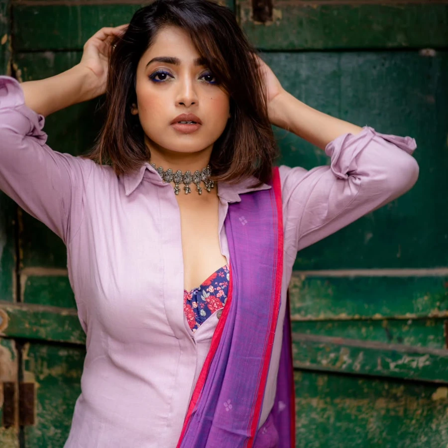 Tollywood Actress Ishaa Saha