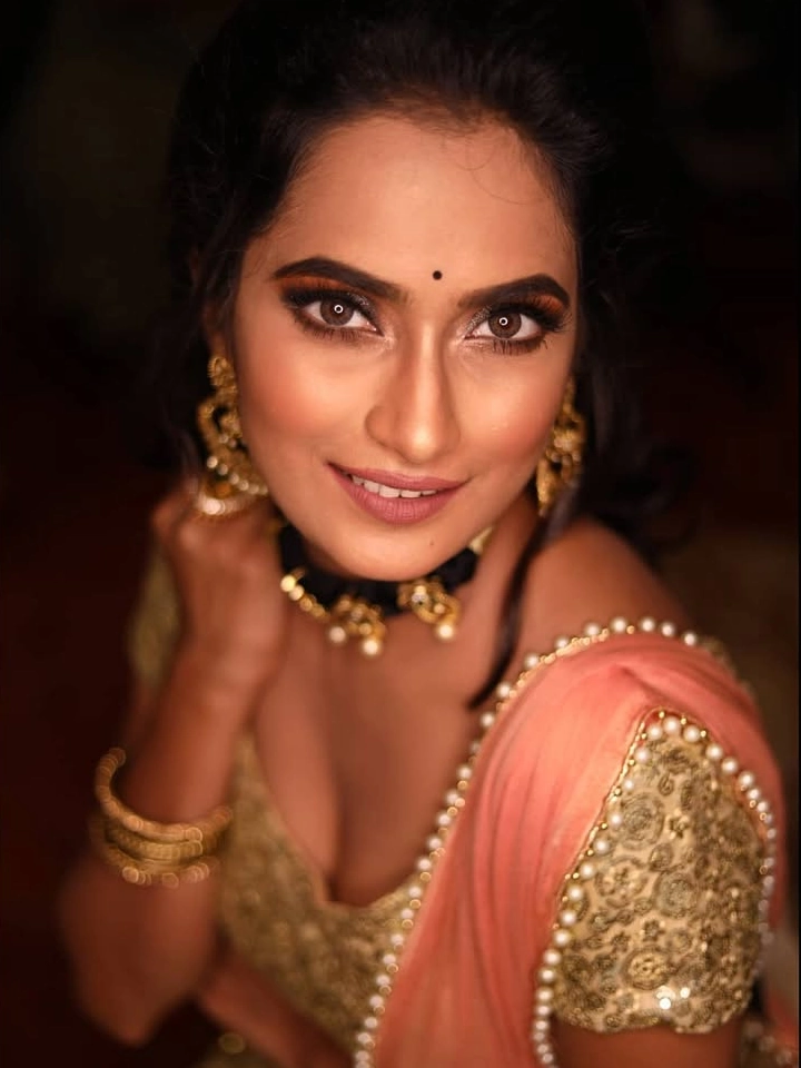 Aetashaa Sansgiri Celebrating Diwali