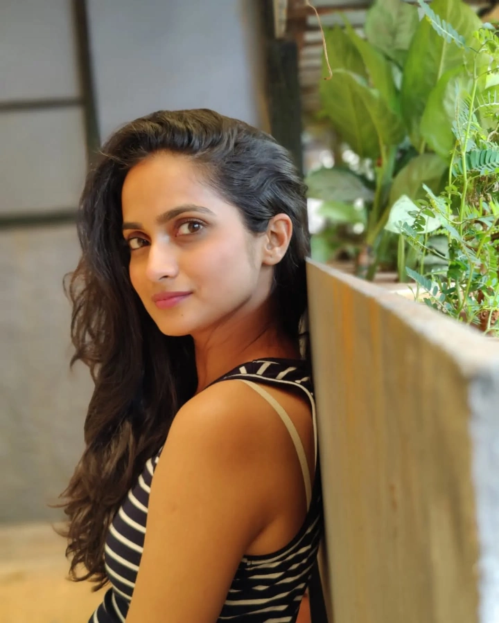 Aetashaa Sansgiri Instagram