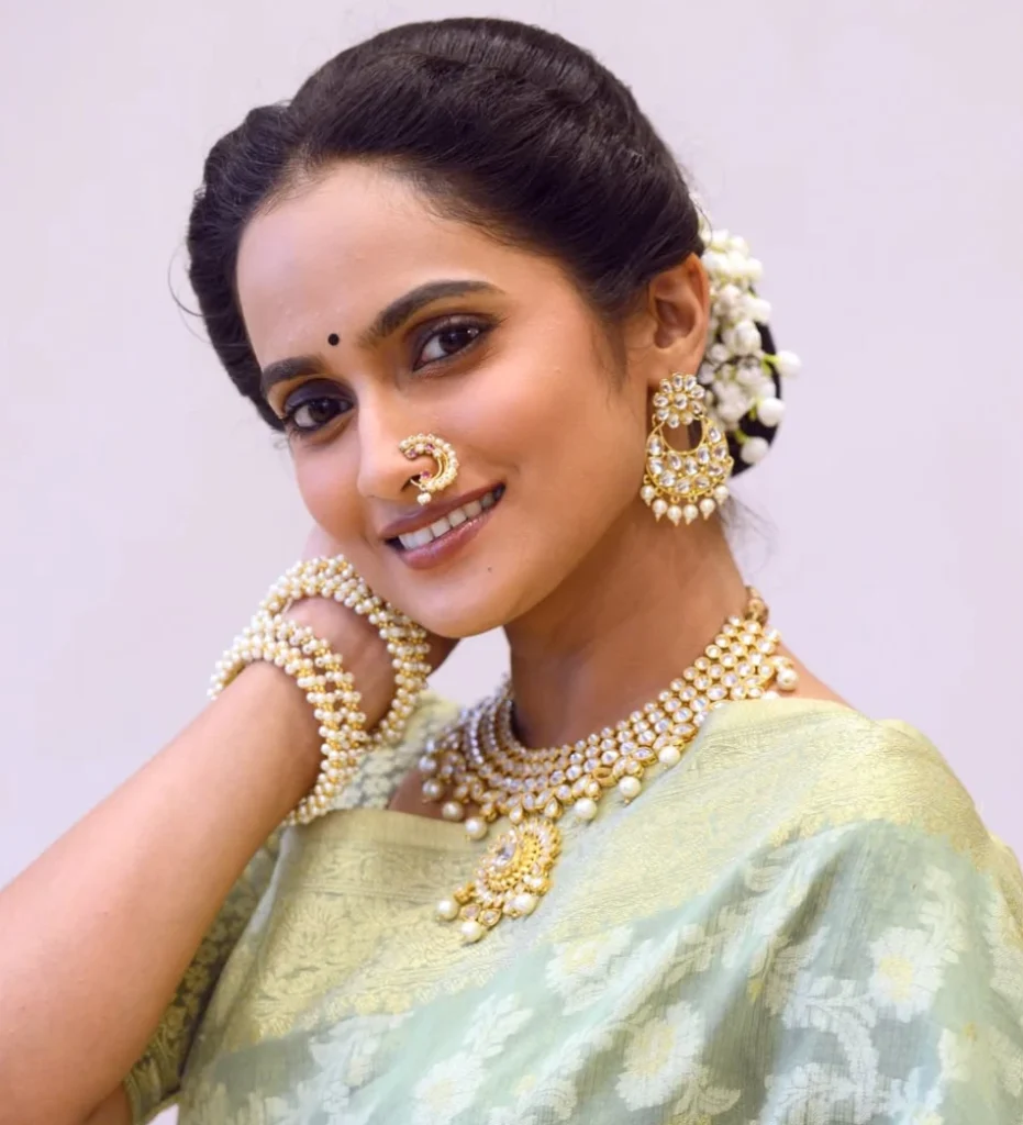 Aetashaa Sansgiri looking Cute in Saree