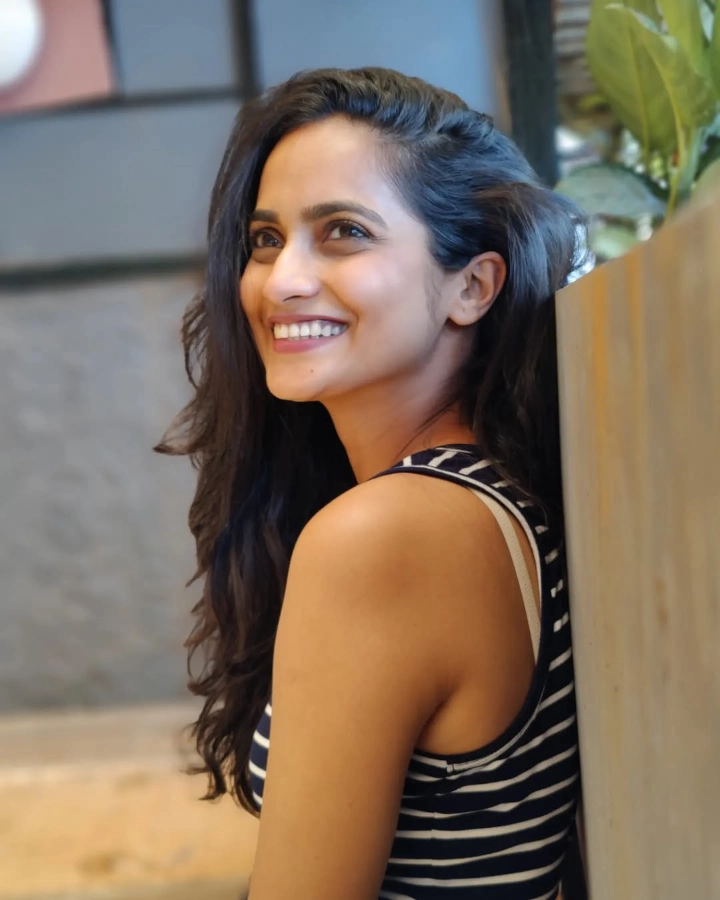 Aetashaa Sansgiri was born in Mumbai, Maharashtra, India