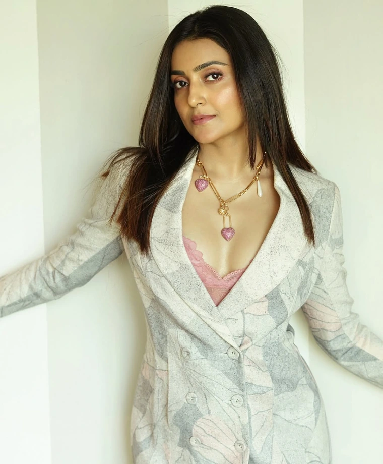 Avantika Mishra Filmography