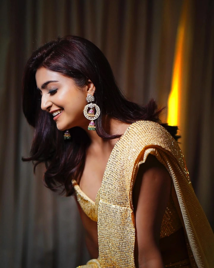 Avantika Mishra Twitter