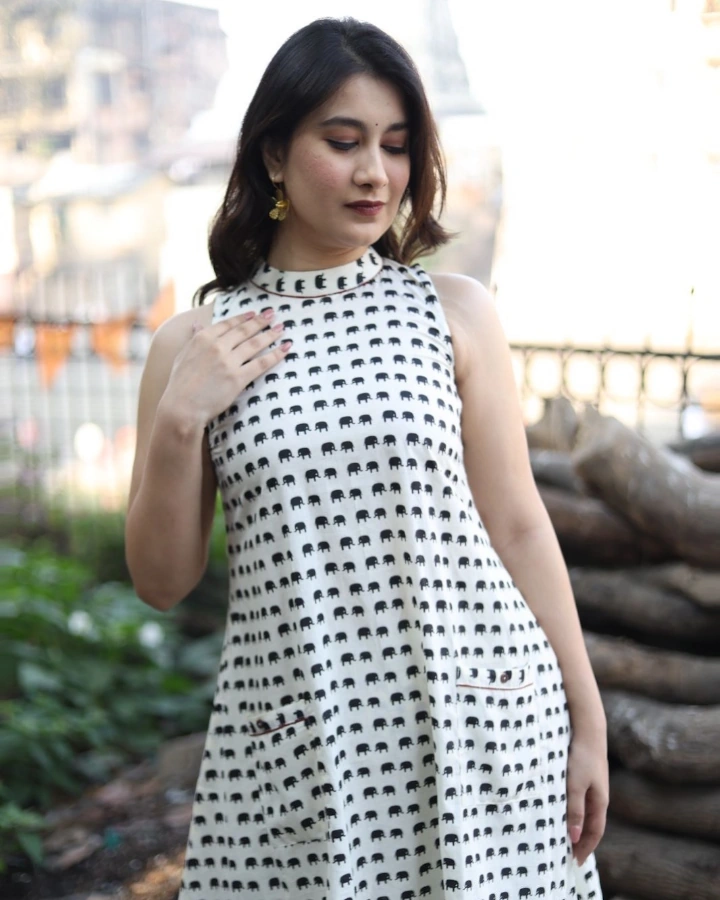 Nakshatra Medhekar as Sant Kanhopatra in Sant Dnyaneshwaranchi Muktaai