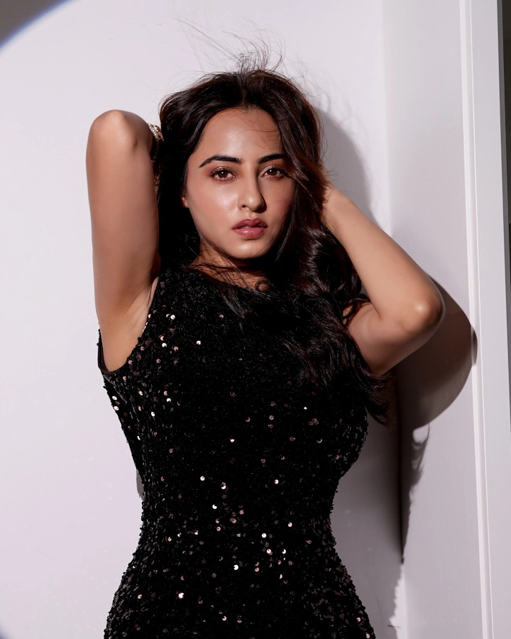 Niyati Fatnani Model