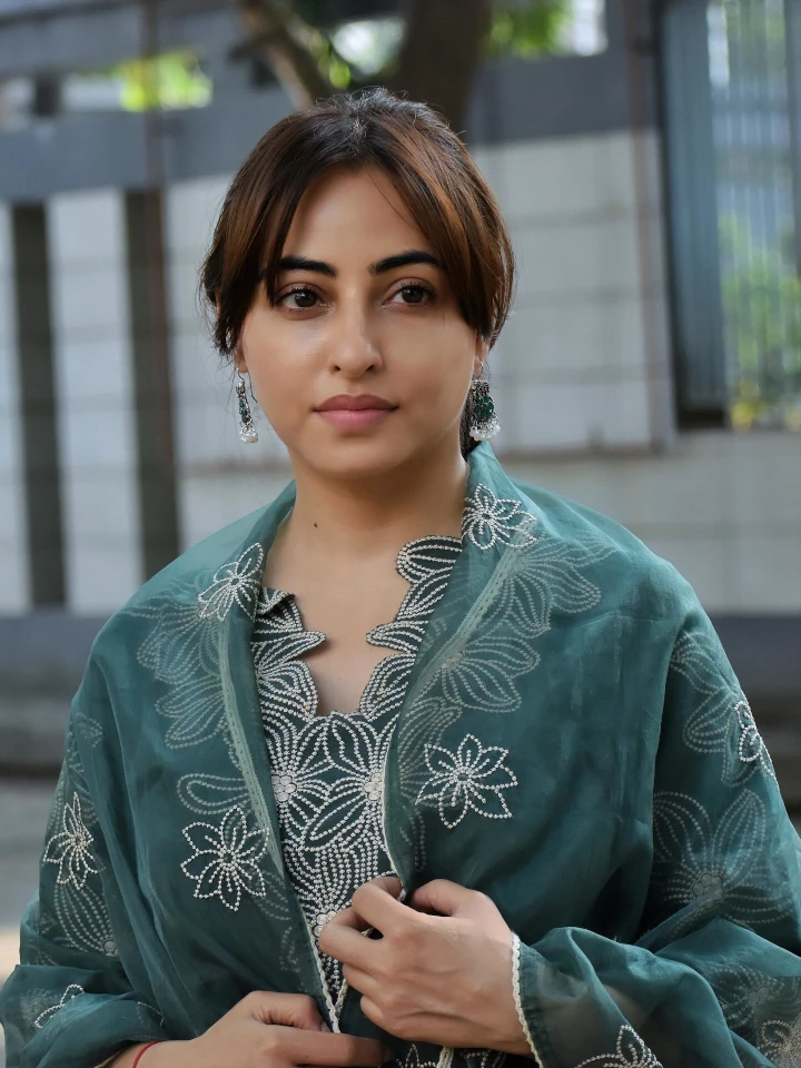 Niyati Fatnani in Channa Mereya