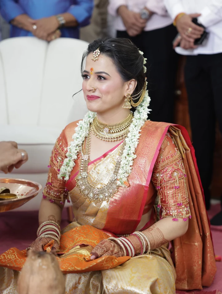 Prajakta Gaikwad Looking Gorgeous as a Bride