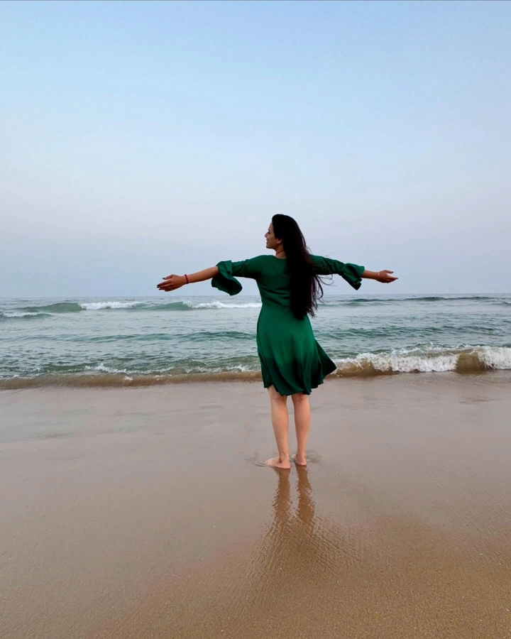 Prajakta Gaikwad Spending Quality Time on Beach
