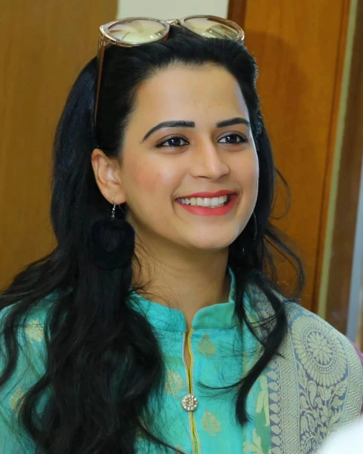 Prajakta Gaikwad has Beautiful looks & Innocent Smile which makes her different from others