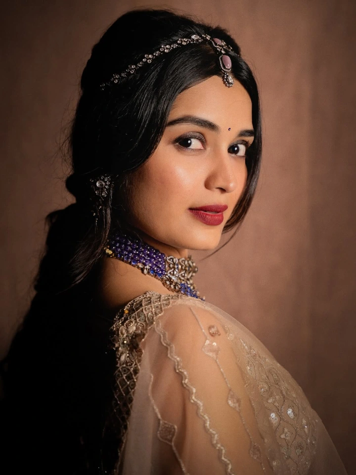 Priyanka Jain's Gorgeous Looks