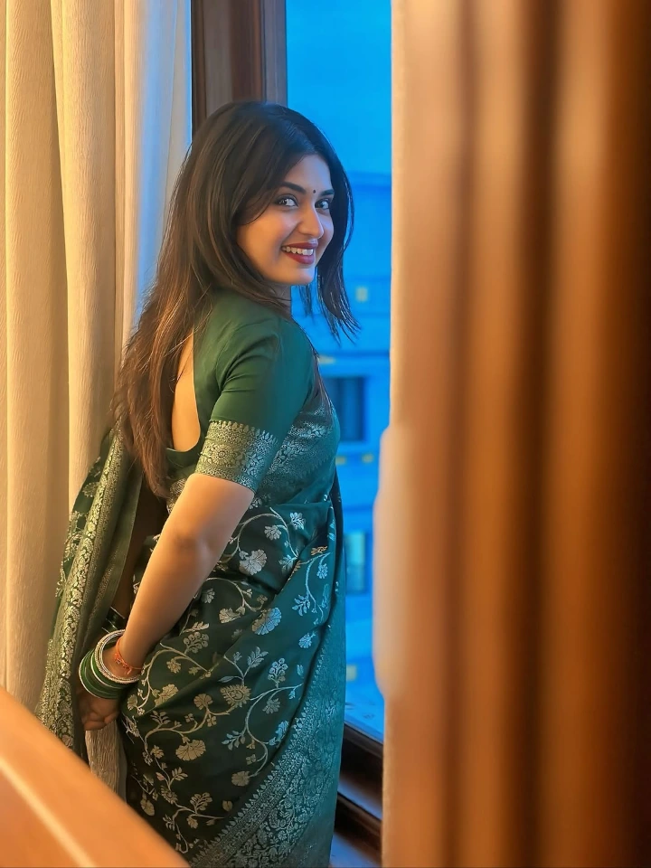 Priyanka Jain's beautiful back