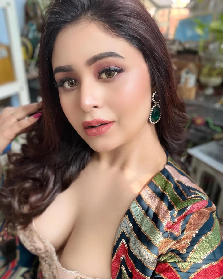 Ritabhari Chakraborty Hot