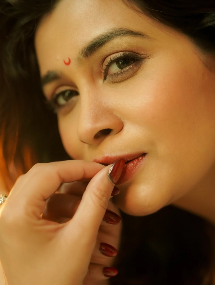 Ruchita Jadhav Facebook