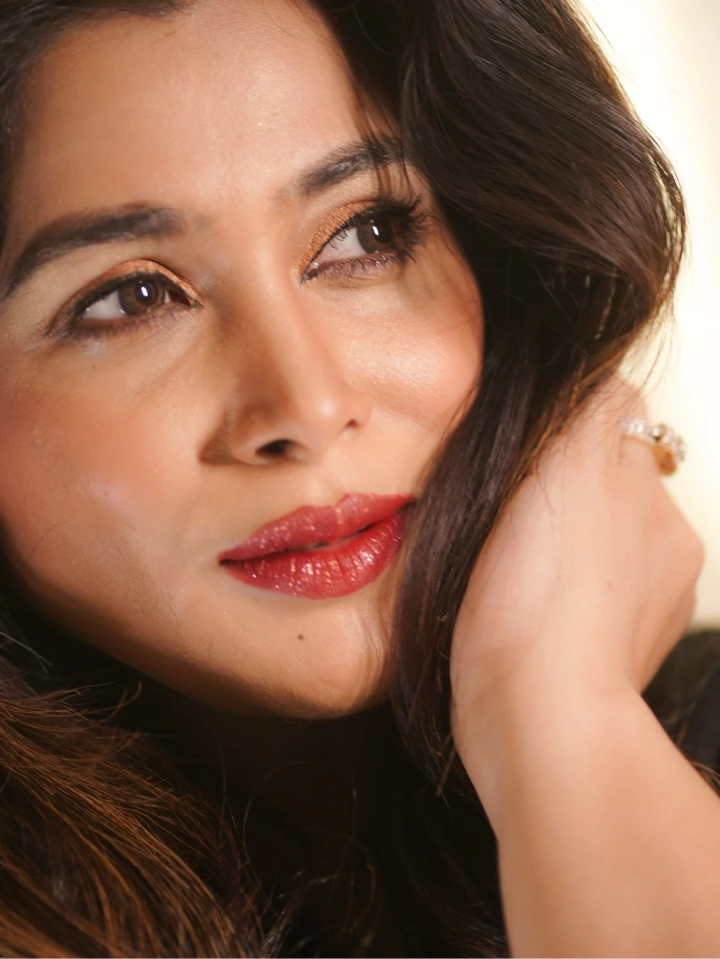 Ruchita Jadhav Social Media