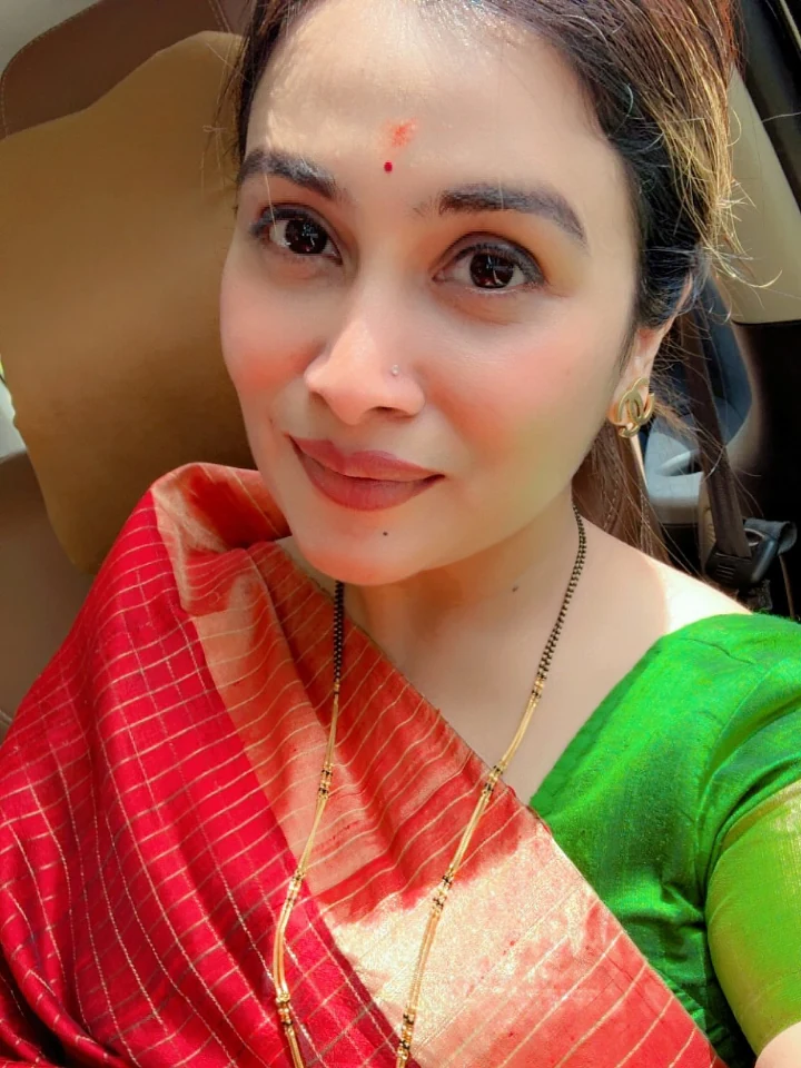 Ruchita Jadhav's Hot Looks in Indian Attire