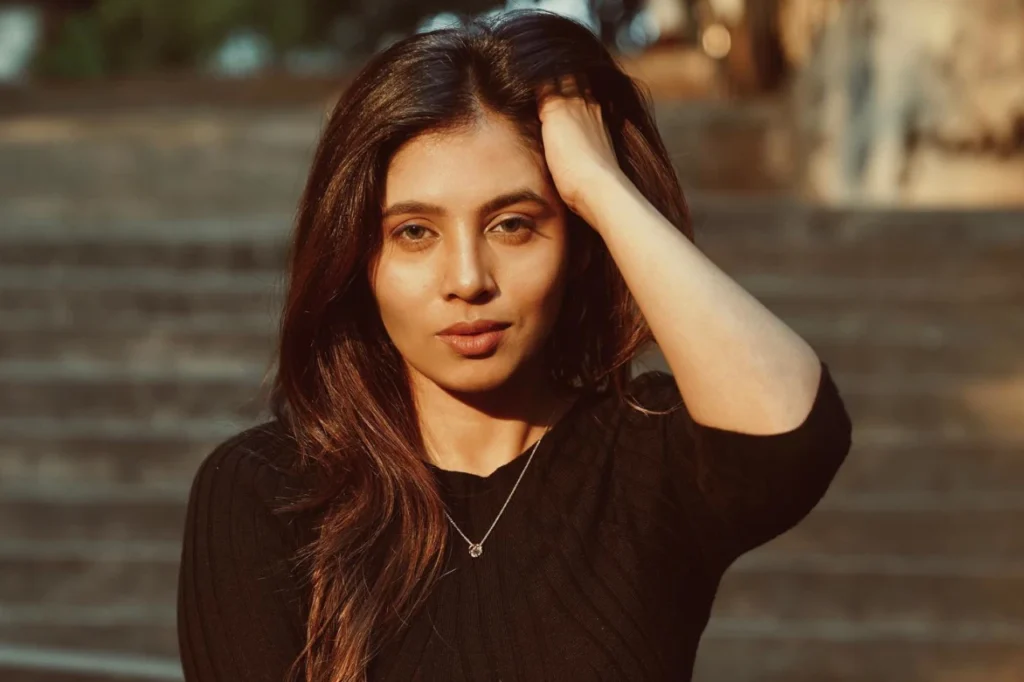 Sanika Kashikar Biography