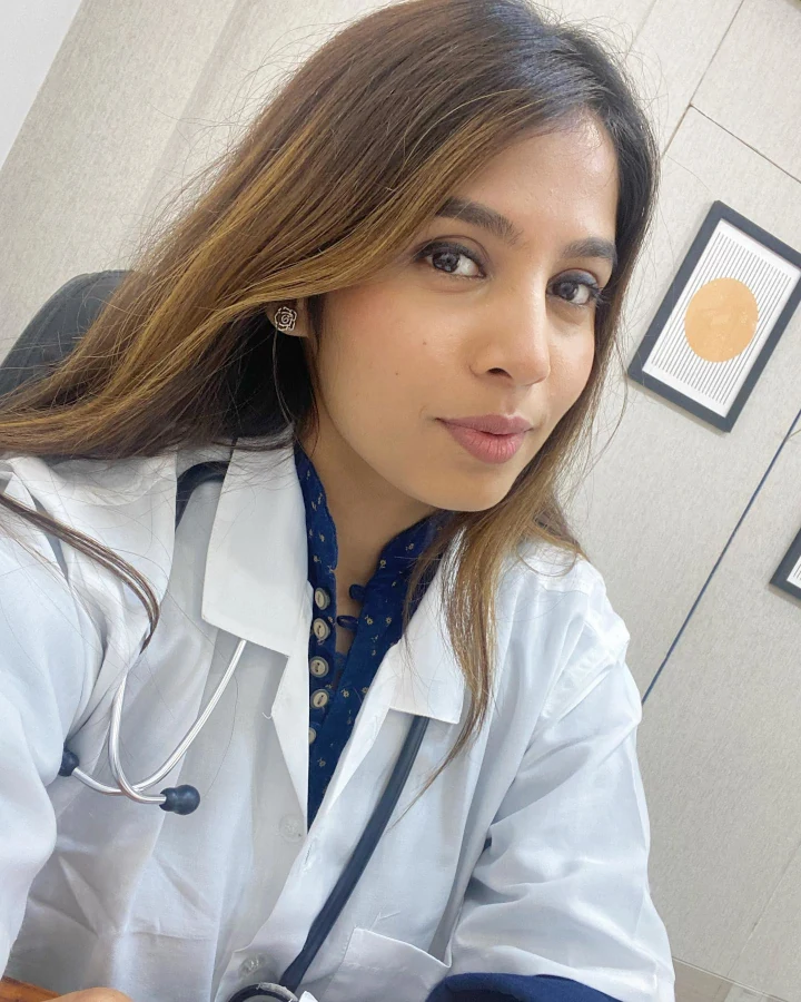 Sanika Kashikar is fluent in Marathi, Hindi & English languages