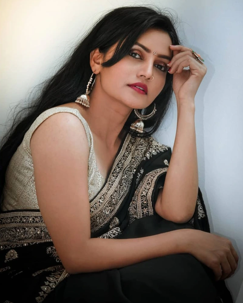 Sonali Patil Cute Image