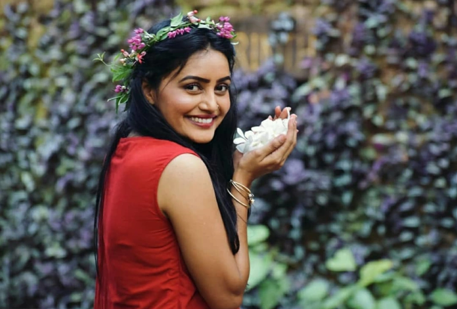 Sonali Patil Instagram Images