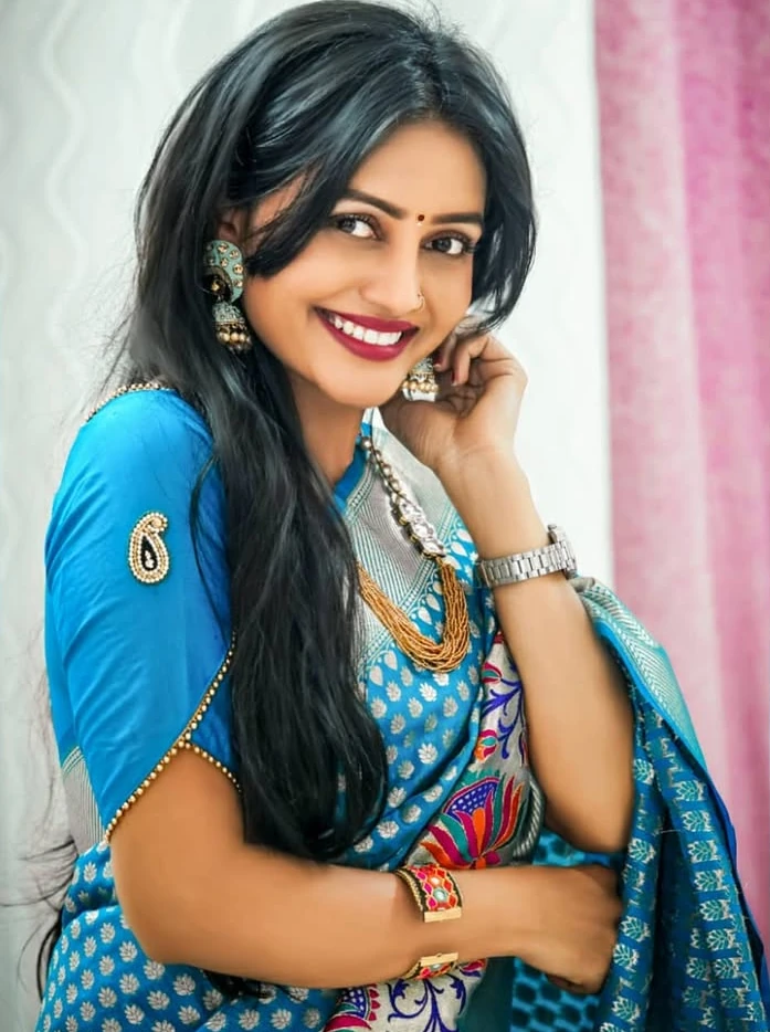 Sonali Patil Web series