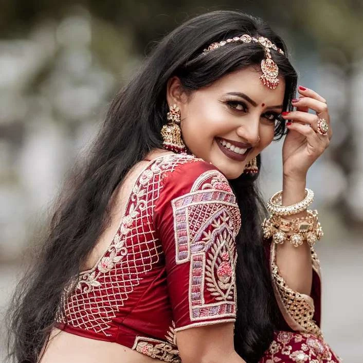 Sonali Patil has featured in a Jewellery Advertisement