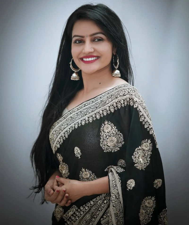 Sonali Patil in Indian Traditional Saree