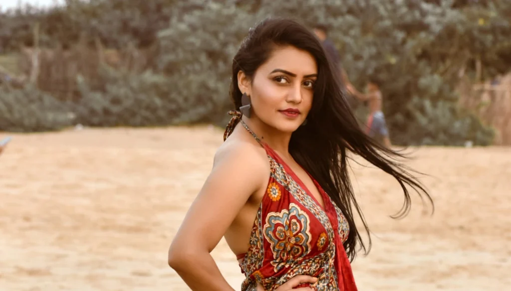 Sonali Patil's Gorgeous Looks