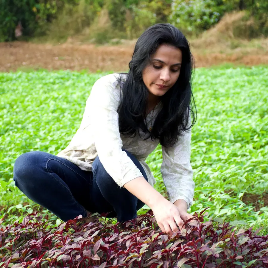 Suvedha Desai Facebook Images