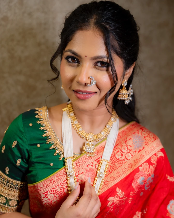 Vijaya Babar's Fabulous Looks