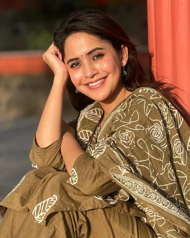 Anushka Sarkate Biography