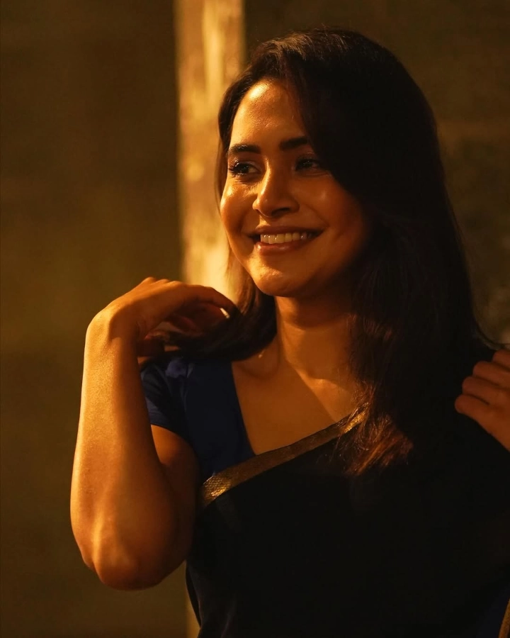 Anushka Sarkate in Me Tujhich Re