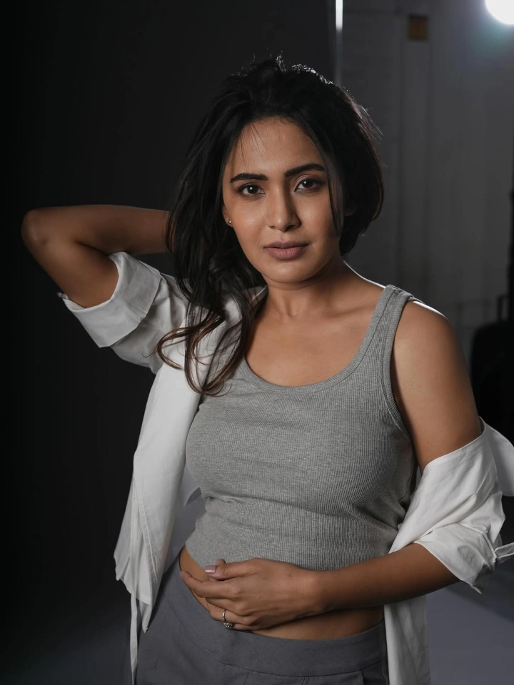 Anushka Sarkate's Latest Beautiful Backless Image