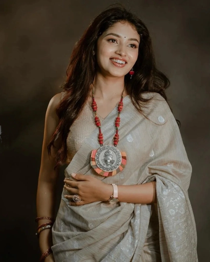 Rachana Inder in Hot Saree Image