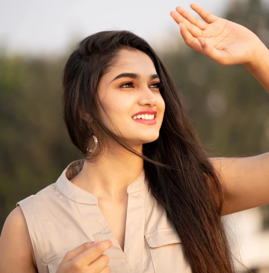 Reeshma Nanaiah Facebook Images