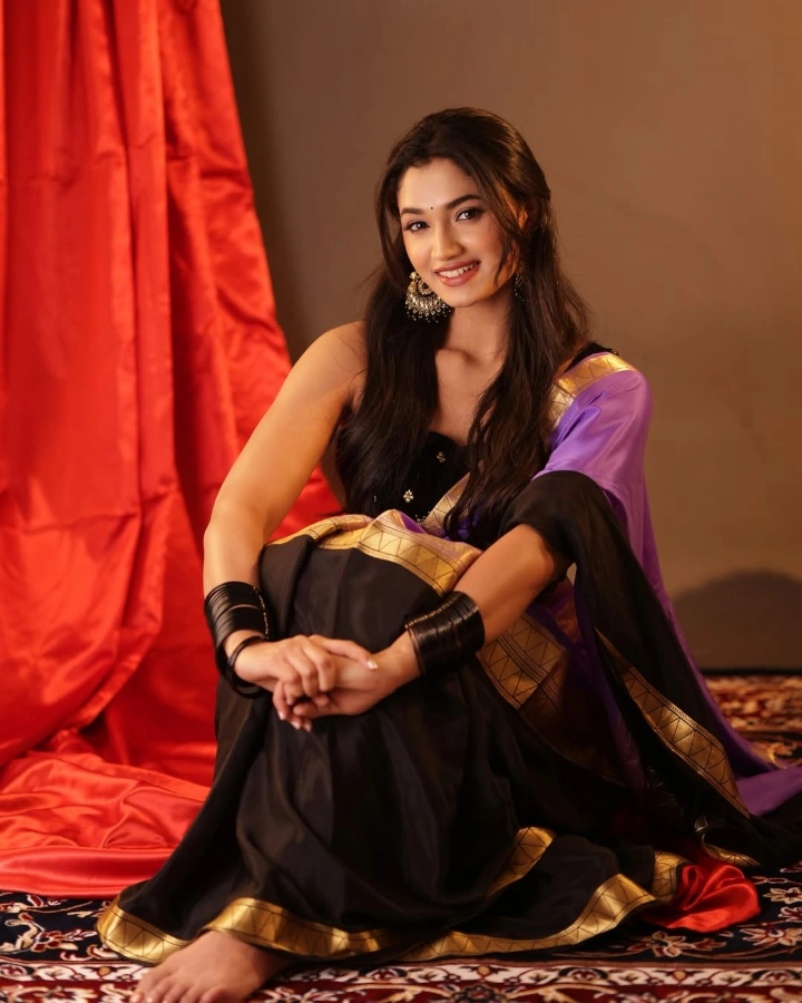 Reeshma Nanaiah in Beautiful Black Saree