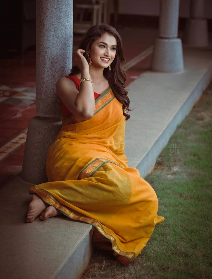 Reeshma Nanaiah's Fabulous Indian Look