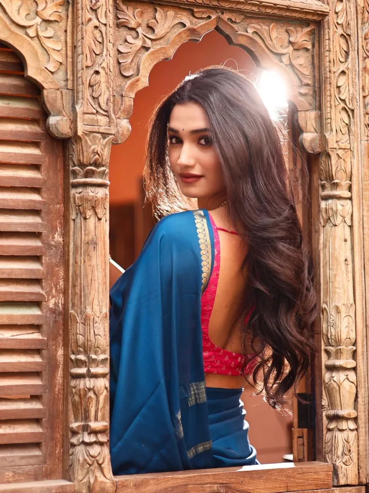 Reeshma Nanaiah's beautiful back